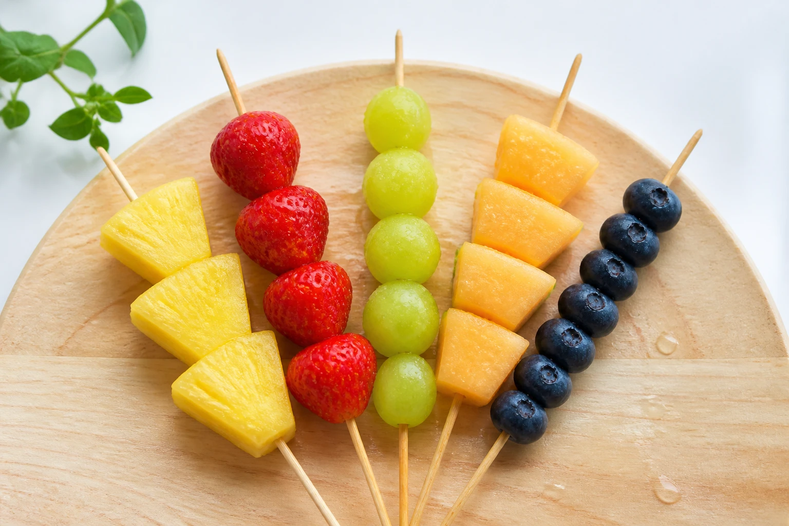 Préparer des brochettes de fruits à l&rsquo;avance : le guide complet
